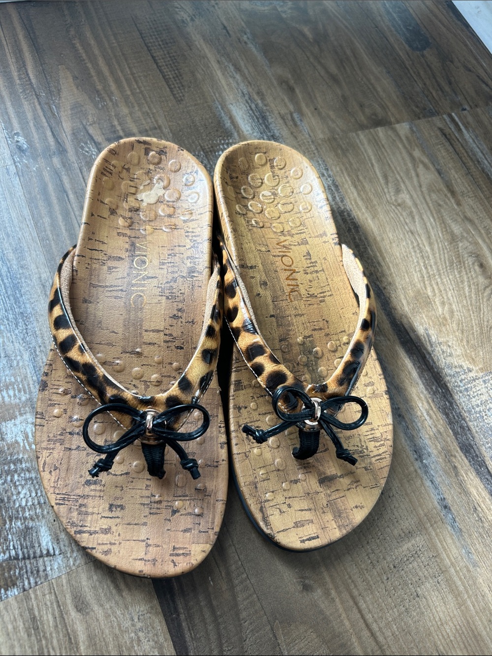 VIONIC sandals